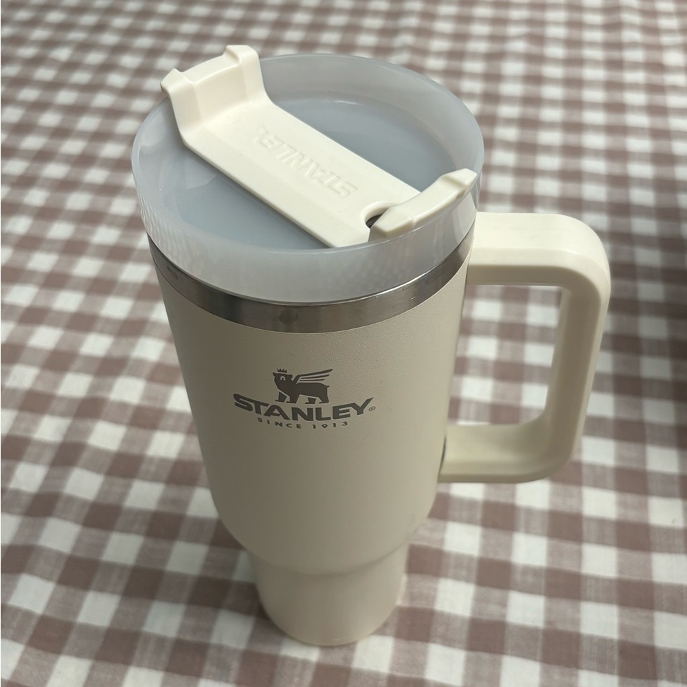 40 oz. Stanley Cream Travel Mug
